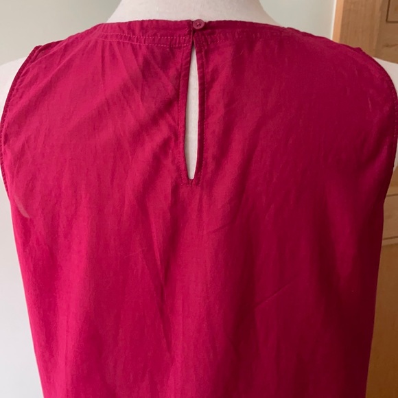 Gap Crimson Pink Sleeveless Top, Size M - Picture 10 of 15